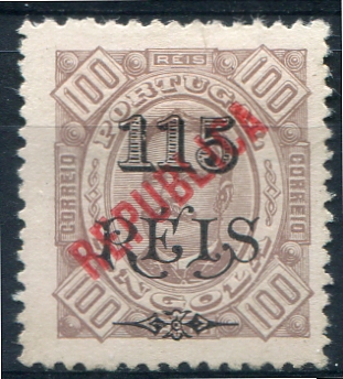 361.jpg -     Lote:    361                   Descrição:         1914 &mdash; D. Carlos I, tipo Diogo Neto, com sobretaxa. Selos de 1902 com sobrecarga REPUBLICA tipografada localmente. MF171, 115 reis s/ 100 reis castanho s/ castanho claro, papel porcelana, denteado 12 Ÿ. Exemplar sem goma, sem defeitos nem reparações, com boa cor (estes selos são sempre desbotados). Certificado de peritagem de J. Miranda da Mota. Valor de catálogo &euro; 330,00.         *       Valor Base:     &euro; 75,00     Valor Venda:     &euro;      