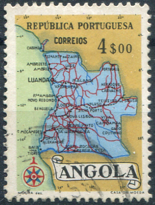 377.jpg -     Lote:    377                   Descrição:         1955 &mdash; Mapa de Angola. MF384a, 4$00 policromo, papel esmalte, denteado 13 &frac12;. Exemplar usado, sem defeitos nem reparações, com boa cor, e com a variedade "MAPA AZUL ESCURO". Certificado de peritagem de J. Miranda da Mota. Valor de catálogo &euro; 240.00.         O       Valor Base:     &euro; 40,00     Valor Venda:     &euro;      