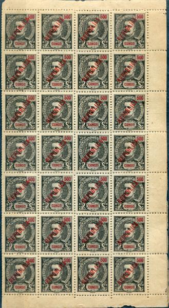 398.jpg -     Lote:    398                   Descrição:         1914 &mdash; D. Carlos I, com sobrecarga REPUBLICA tipografada localmente. MF120, 500 reis preto s/ azul, papel liso a pontinhado leve, denteado 11 Ÿ. Folha completa com 28 selos, sem goma como emitido com papel vegetal no verso. Exemplar sem defeitos nem reparações. Certificado de peritagem de Leilões P. Dias, Lda. Valor de catálogo &euro; 4.200,00.         *       Valor Base:     &euro; 800,00     Valor Venda:     &euro;      