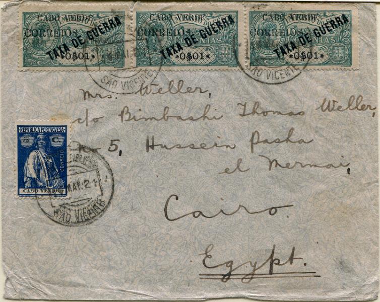434.jpg -     Lote:    434                   Descrição:         1914/21 &mdash; Ceres + Selos fiscais de África "TAXA DE GUERRA", com sobretaxa e sobrecarga. Sobrescrito circulado de S. Vicente (14.05.21) para o Cairo / Egipto, com selo de 5C azul, denteado 15x14, papel pontinhado, MF143a + tira de 3 selos de 0$01 verde, denteado 15x14, papel liso a pontinhado, MF170, perfazendo o porte de 8c, correspondente ao porte simples para cartas remetidas para o Cairo, com peso até 20g (7 &frac12; c) + excesso de porte (&frac12; c). MB e MR.         Carta       Valor Base:     &euro; 200,00     Valor Venda:     &euro;      