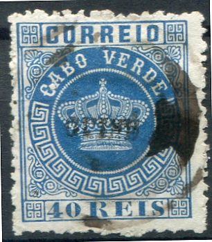453.jpg -     Lote:    453                   Descrição:         1879/82 &mdash; Coroa. Selos de Cabo Verde, com sobrecarga GUINÉ pequena * Não emitidos. MF5, 40 reis azul, denteado 12 Ÿ. Exemplar usado sem reparações, com pequenos defeitos no denteado, habitual nesta emissão. Certificado de peritagem de Leilões P. Dias, Lda. Valor de catálogo &euro; 1.600,00.         O       Valor Base:     &euro; 300,00     Valor Venda:     &euro;      