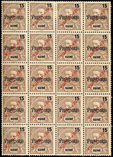 485.jpg -     Lote:    485                   Descrição:         1913 &mdash; D. Carlos I, com sobrecarga "REPUBLICA" tipografada localmente. MF141A, 15 reis castanho "PROVISORIO". Bloco com 20 selos. Exemplar sem goma como emitido, sem defeitos nem reparações, com a SOBRECARGA INVERTIDA. Valor de catálogo &euro; 2.400,00.         *       Valor Base:     &euro; 400,00     Valor Venda:     &euro;      