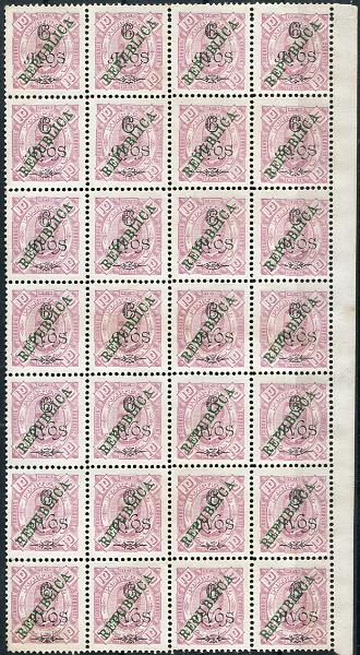 634.jpg -     Lote:    634                   Descrição:         1913 &mdash; D. Carlos I, tipo Diogo Neto, com sobretaxa e sobrecarga REPUBLICA tipografada localmente. MF172, 6 avos s/ 10 reis, violeta vermelho. Folha completa com 28 selos. Exemplar novo, sem goma como emitidos, sem defeitos nem reparações. Valor de catálogo &euro; 700,00.         *       Valor Base:     &euro; 120,00     Valor Venda:     &euro;      