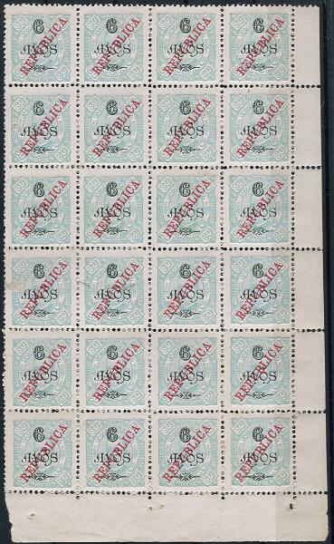 635.jpg -     Lote:    635                   Descrição:         1913 &mdash; D. Carlos I, tipo Diogo Neto, com sobretaxa e sobrecarga REPUBLICA tipografada localmente. MF175, 6 avos s/ 80 reis, verde claro. Bloco com 24 selos, sem goma como emitidos e um selo com defeito. Valor de catálogo &euro; 264,00.         *       Valor Base:     &euro; 40,00     Valor Venda:     &euro;      