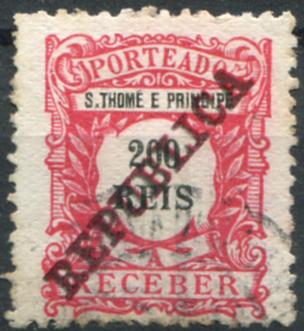 783.jpg -     Lote:    783                   Descrição:         1911 &mdash; Porteado. Emissão regular. Selos de 1904, com sobrecarga REPUBLICA da Casa da Moeda. MF19a, 200 reis carmim, papel liso, denteado 11 Ÿ. Exemplar usado reparações, com pequenos defeitos no denteado, com boa cor e com DUPLA SOBRECARGA A VERDE E VERMELHO. Certificado de peritagem de J. Miranda da Mota. Valor de catálogo &euro; 480,00.         O       Valor Base:     &euro; 90,00     Valor Venda:     &euro;      