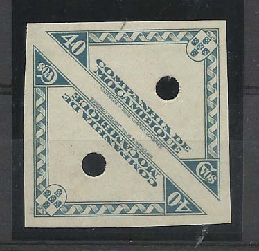 0731.jpg -     Lote:    731            Companhia de Moçambique       Descrição:         1937 &mdash; Motivos locais. CE178, 40c verde azul e preto. Par de provas da moldura, não denteadas.         PRV       Valor Base:     &euro; 10,00     Valor Venda:     Retirado     