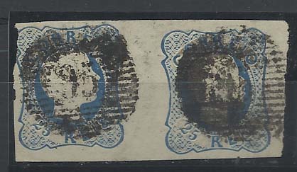 0853.jpg -     Lote:    853            Portugal       Descrição:         1856/58 &mdash; D. Pedro V, cabelos anelados. CE12, 25 reis azul. Par horizontal com boas margens, com carimbo de 20 barras da 1.ª reforma 95 &mdash; POMBAL.        O       Valor Base:     &euro; 15,00     Valor Venda:     Retirado     
