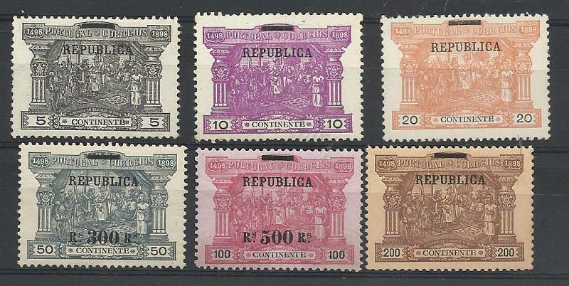 0972.jpg -     Lote:    972            Portugal       Descrição:         1911/12 &mdash; 4.º Centenário do Descobrimento do Caminho Marítimo para a Índia com sobrecarga REPUBLICA sobre selos de porteado do Continente. CE192/97. Série completa. Valor de catálogo &euro; 474,00.        RG**       Valor Base:     &euro; 35,00     Valor Venda:     Retirado     