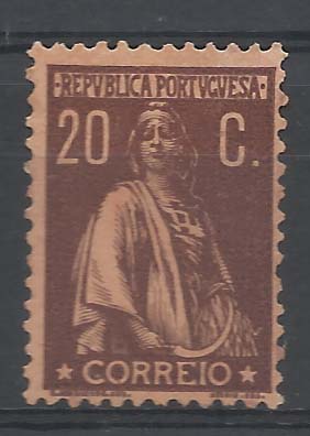 0984.jpg -     Lote:    984            Portugal       Descrição:         1917/20 &mdash; Ceres. Novas taxas e cores. CE233, 20C castanho s/ salmão, papel porcelana, denteado 12 x 11 &frac12;. Selo regomado. Valor de catálogo &euro; 1380,00.        RG***       Valor Base:     &euro; 100,00     Valor Venda:     Retirado     