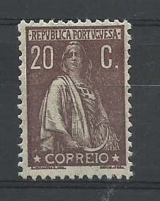 0989.jpg -     Lote:    989            Portugal       Descrição:         1920/22 &mdash; Ceres. CE240, 20C castanho, denteado 12x11 &frac12; com variedade cliché COPREIO.        ***       Valor Base:     &euro; 10,00     Valor Venda:     &euro; 18,00       