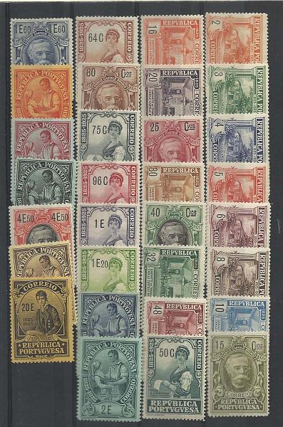 1002.jpg -     Lote:    1002            Portugal       Descrição:         1925 &mdash; Centenário do Nascimento de Camilo Castelo Branco. CE330/360. Série completa. Valor de catálogo &euro; 435,00.        **       Valor Base:     &euro; 50,00     Valor Venda:     &euro; 110,00       