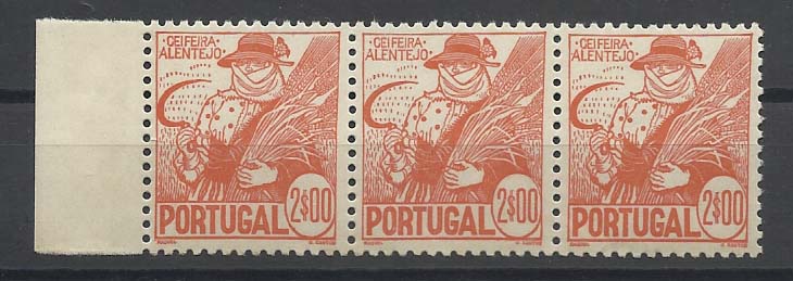 1034.jpg -     Lote:    1034            Portugal       Descrição:         1941 &mdash; Costumes Portugueses * 1.ª emissão. CE616, 2$00 laranja. Tira horizontal de 3 selos. Valor de catálogo &euro; 393,00.        ***       Valor Base:     &euro; 70,00     Valor Venda:     Retirado     