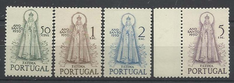 1059.jpg -     Lote:    1059            Portugal       Descrição:         1950 &mdash; Ano Santo. CE719/22. Série completa. Valor de catálogo &euro; 226,00.        ***       Valor Base:     &euro; 46,00     Valor Venda:     Retirado     