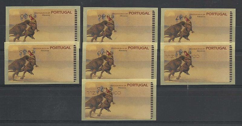 1101.jpg -     Lote:    1101            Portugal       Descrição:         1999 &mdash; Dinossáurios em Portugal. CE ETQ20. Máquina SMD. Dinossáurio Allosaurus. Lote de 7 etiquetas com os valores de 2003 (correio ordinário + correio azul), impressos a preto, com valores para o ano de 2003, todos invertidos. MB e MR.        ETQ       Valor Base:     &euro; 50,00     Valor Venda:     &euro; 50,00       