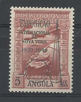 1163.jpg -     Lote:    1163            Angola       Descrição:         1938 &mdash; Império Colonial Português, com sobrecarga "Exposição Internacional de Nova York 1939-1940". CE CA 7A, 5E. Valor de catálogo &euro; 210,00.        ***       Valor Base:     &euro; 40,00     Valor Venda:     &euro; 40,00       