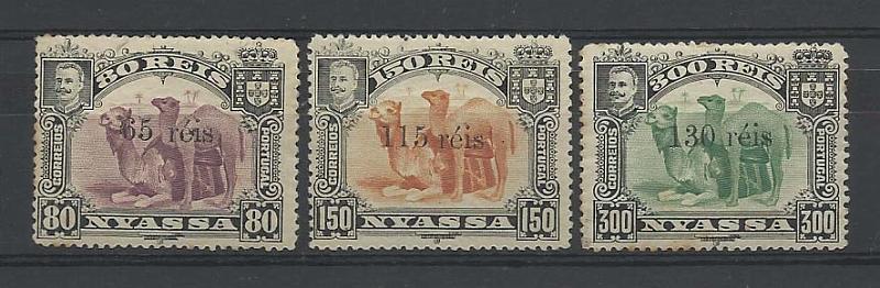 1315.jpg -     Lote:    1315            Companhia do Niassa       Descrição:         1903 &mdash; D. Carlos I. Selos de 1901, com sobretaxa. CE45/47. Série completa. Valor de catálogo &euro; 228,00.        **       Valor Base:     &euro; 50,00     Valor Venda:     &euro; 65,00       