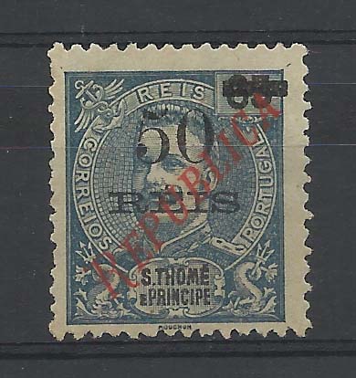 1336.jpg -     Lote:    1336            São Tomé e Príncipe       Descrição:         1920 &mdash; D. Carlos I, com sobrecarga REPUBLICA local, sobre selos de 1905. CE247, 50 s/ 65 reis azul. Selo com "5" fendido. Valor de catálogo &euro; 52,00.        *       Valor Base:     &euro; 10,00     Valor Venda:     &euro; 65,00       