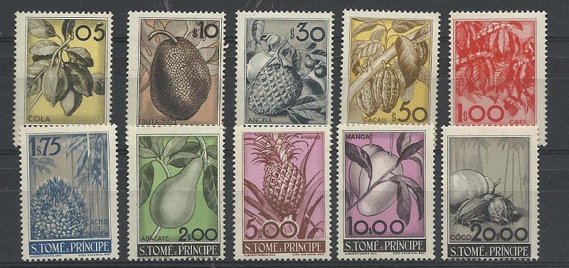 1340.jpg -     Lote:    1340            São Tomé e Príncipe       Descrição:         1948 &mdash; Frutos de S. Tomé e Príncipe. CE337/346. Série completa. Valor de catálogo &euro; 317,00.        ***       Valor Base:     &euro; 60,00     Valor Venda:     &euro; 60,00       