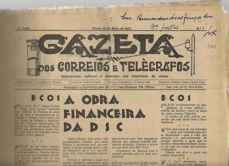 1562.jpg -     Lote:    1562                   Descrição:         Gazeta dos Correios e Telégrafos, 10 de Maio de 1933 + Mercado do Chão do Loureiro (número único).        Livro       Valor Base:     &euro; 5,00     Valor Venda:     &euro; 8,00       