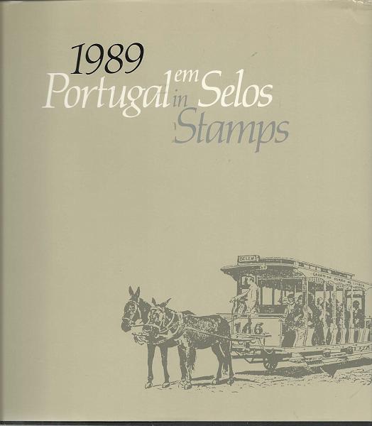 1568.jpg -     Lote:    1568                   Descrição:         1989&mdash;Livros Anuais. Portugal em selos 1989. Valor de catálogo &euro; 136,00,        Livro       Valor Base:     &euro; 16,00     Valor Venda:     &euro; 22,00       