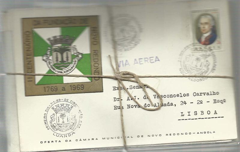 1644.jpg -     Lote:    1644                   Descrição:      Angola.   Lote com 100 exemplares filatélicos com carimbos comemorativos de Angola. Lote a ver.        Lote       Valor Base:     &euro; 15,00     Valor Venda:     &euro; 26,00       