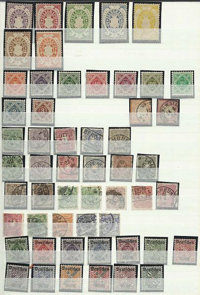 1657.jpg -     Lote:    1657                   Descrição:      Alemanha   . Classificador com milhares de selos novos e usados, maioritariamente anteriores a 1945. Inclui Reich, Republica Weimar, ocupações alemães, Berlim ocidental e Zona Soviética e Americana. Alto valor de catálogo.        Lote       Valor Base:     &euro; 100,00     Valor Venda:     &euro; 100,00       