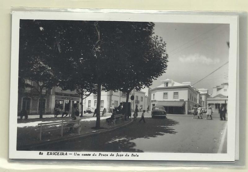 1938.jpg -     Lote:    1938      Lotes pelo Correio              Descrição:         Ericeira. Lote com 4 postais ilustrados fotográficos com vistas de Ericeira. Novos.        PI       Valor Base:     &euro; 8,00     Valor Venda:     &euro; 8,00       