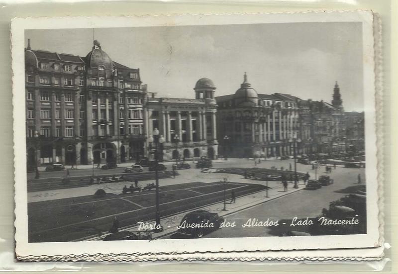 1946.jpg -     Lote:    1946      Lotes pelo Correio              Descrição:         Porto. Lote com 6 postais ilustrados fotográficos com vistas de Porto. Novos e usados.        PI       Valor Base:     &euro; 12,00     Valor Venda:     Retirado     