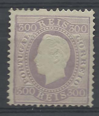 2069.jpg -     Lote:    2069      Lotes pelo Correio       Portugal        Descrição:         1870/76 &mdash; D. Luís I, fita direita. CE47, 300 reis violeta, papel liso, denteado 12 &frac12;.        RG***       Valor Base:     &euro; 20,00     Valor Venda:     &euro; 24,00       