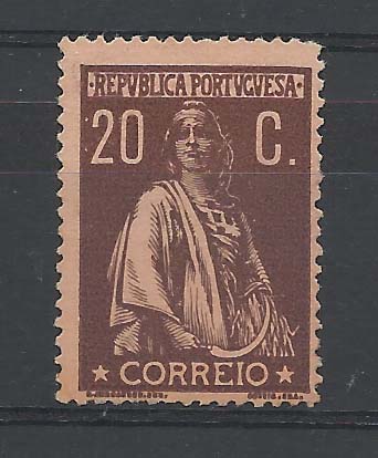 2124.jpg -     Lote:    2124      Lotes pelo Correio       Portugal        Descrição:         1917/20 &mdash; Ceres. Novas taxas e cores. CE233, 20C castanho s/ salmão, papel porcelana, denteado 15 x14. Selo regomado. Valor de catálogo &euro; 30,40.        RG***       Valor Base:     &euro; 5,00     Valor Venda:     Retirado     
