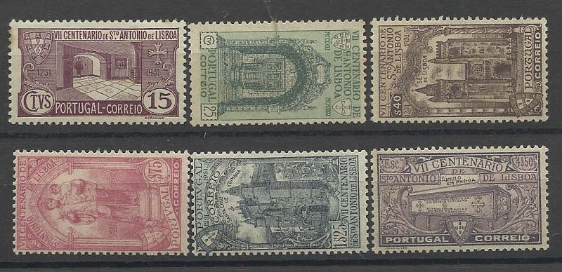 2144.jpg -     Lote:    2144      Lotes pelo Correio       Portugal        Descrição:         1931 &mdash; 7.º Centenário da Morte de S. António. CE531/536. Série completa com 2 selos sem goma (25c e 40c) e restantes com sinal de charneira. Valor de catálogo &euro; 180,00.        **/*       Valor Base:     &euro; 10,00     Valor Venda:     &euro; 17,00       