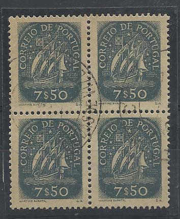 2178.jpg -     Lote:    2178      Lotes pelo Correio       Portugal        Descrição:         1948/49 &mdash; Caravela. CE704, 7$50 verde cinzento. Quadra usada.        O       Valor Base:     &euro; 6,00     Valor Venda:     Retirado     