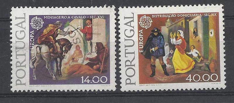 2232.jpg -     Lote:    2232      Lotes pelo Correio       Portugal        Descrição:         1979 &mdash; Europa CEPT- História do Correio. CE1423/24. Série completa com tarja fosforescente. Valor de catálogo &euro; 41,10.        ***       Valor Base:     &euro; 6,00     Valor Venda:     Retirado     