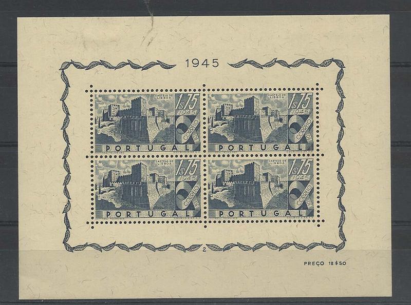 2257.jpg -     Lote:    2257      Lotes pelo Correio       Portugal        Descrição:         1946 &mdash; Castelos de Portugal. CE BLC10. Valor de catálogo &euro; 185,00.        BLC**       Valor Base:     &euro; 20,00     Valor Venda:     &euro; 27,00       