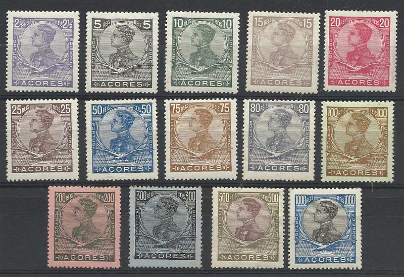 2281.jpg -     Lote:    2281      Lotes pelo Correio       Açores       Descrição:         1910 &mdash; D. Manuel II. CE107/120. Série completa. Valor de catálogo &euro; 71,00.        **       Valor Base:     &euro; 8,00     Valor Venda:     &euro; 14,00       