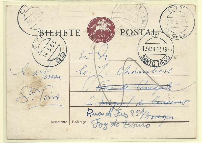 2387.jpg -     Lote:    2387      Lotes pelo Correio       Portugal        Descrição:         Carimbos numéricos volantes. Inteiro postal de $50 (Postilhão) OM138, circulado de Santo Tirso (13.03.63) para Braga e reendereçado para a Foz do Douro. Carimbo numérico volante "99" batido a preto.        IC       Valor Base:     &euro; 6,00     Valor Venda:     &euro; 12,00       