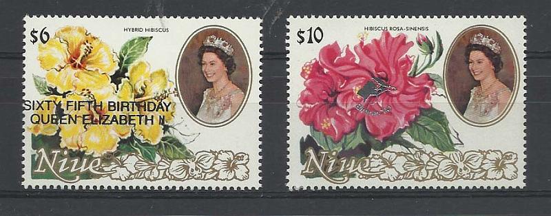 2524.jpg -     Lote:    2524      Lotes pelo Correio              Descrição:      Niue.   Sixty Fifth Birthday Queen Elizabeth II.        ***       Valor Base:     &euro; 10,00     Valor Venda:     Retirado     