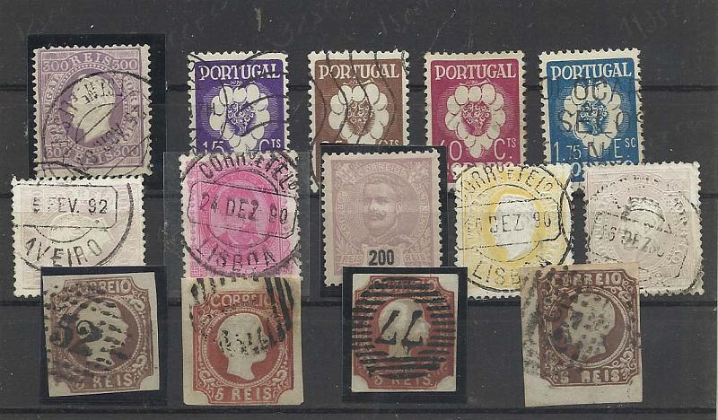2602.jpg -     Lote:    2602      Lotes pelo Correio              Descrição:         Portugal. Lote com 14 selos, diversas emissões com marcofilia diversa. Lote a ver.        Lote       Valor Base:     &euro; 20,00     Valor Venda:     Retirado     