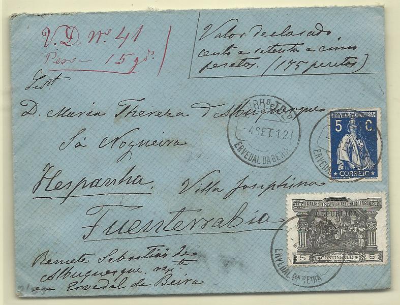 0137.jpg -     Lote:    137            Portugal       Descrição:         1911/12 &mdash; 4.º Centenário do Descobrimento do Caminho Marítimo para a Índia, com sobrecarga REPUBLICA sobre selos de Porteado + Ceres. Valor declarado circulado de Ervedal da Beira (04.09.12) para Espanha com selos de 5 reis preto CE192 + 2 selos de 20 reis CE194 (verso) + selo de 5c azul, denteado 15x14, papel porcelana. MB e R.        Carta       Valor Base:     &euro; 250,00     Valor Venda:     &euro; 280,00       