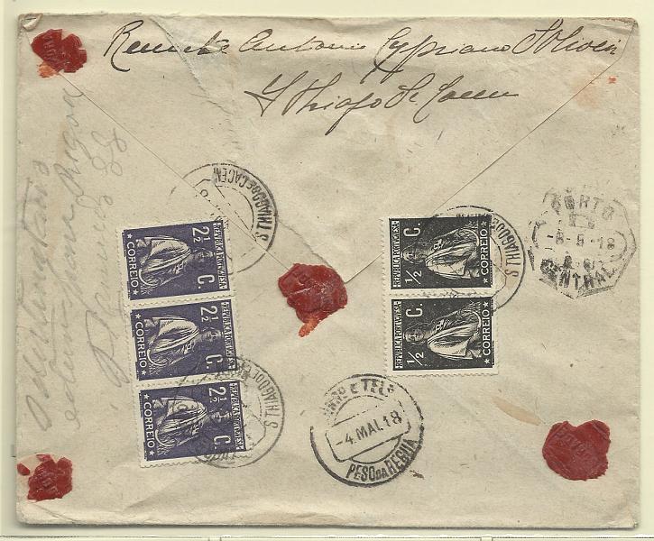 0142.jpg -     Lote:    142            Portugal       Descrição:         1912 &mdash; Ceres. Sobrescrito circulado registado de Santiago do Cacém (01.05.18) para Peso da Régua (04.05.18) com par de &frac12; c preto CE207 + tira de 3 selos de 2 &frac12; c CE211, todos em denteado 15x14, papel porcelana.        Carta       Valor Base:     &euro; 12,00     Valor Venda:     Retirado     
