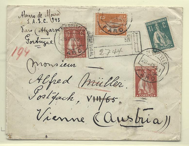 0170.jpg -     Lote:    170            Portugal       Descrição:         1912/17 &mdash; Ceres. Sobrescrito circulado registado de Faro (28.01.21) para a Áustria, com trânsito por Lisboa (29.01.21) com selos de 1 &frac12; c verde CE222 + 2c laranja CE223 + dois selos de 10c CE215. Todos em denteado 15x14.        Carta       Valor Base:     &euro; 15,00     Valor Venda:     &euro; 15,00       