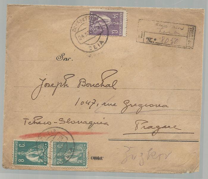 0184.jpg -     Lote:    184            Portugal       Descrição:         1917/22 &mdash; Ceres. Sobrescrito circulado registado de Ceia (24.11.23) para Praga, com trânsito por Lisboa (25.11.23) com selos na frente de 8c CE237, 14c CE239, 24c CE241 e no verso de 12c CE238, 13 &frac12; c denteado 12x11 &frac12; CE231 e 80c CE246. MB e R.        Carta       Valor Base:     &euro; 50,00     Valor Venda:     Retirado     