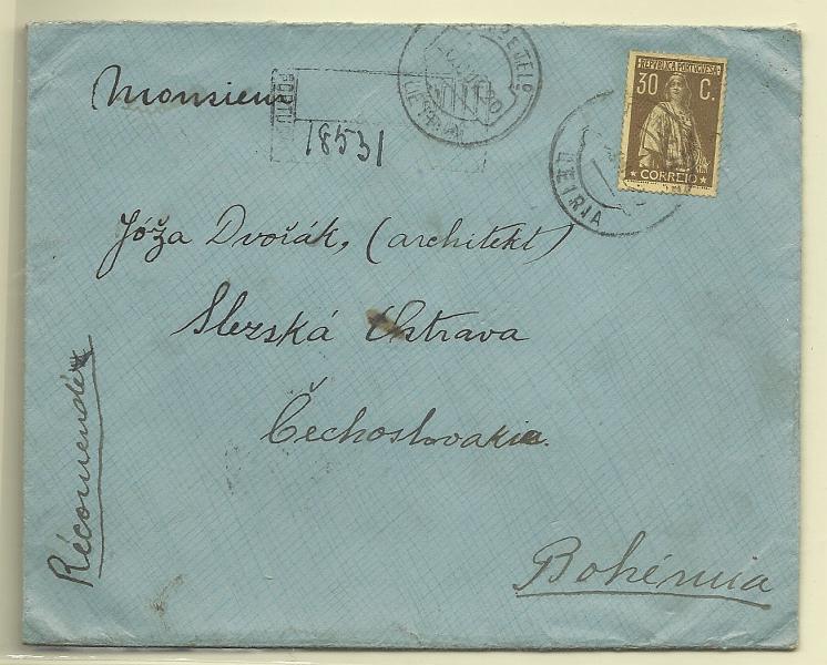 0191.jpg -     Lote:    191            Portugal       Descrição:         1917/20 &mdash; Ceres. Sobrescrito circulado registado de Leiria (20.10.20) para a Checoslováquia, com trânsito por Lisboa (22.10.20) com, selo de 30c castanho s/ amarelo, denteado 15x14, papel porcelana.        Carta       Valor Base:     &euro; 60,00     Valor Venda:     &euro; 60,00       