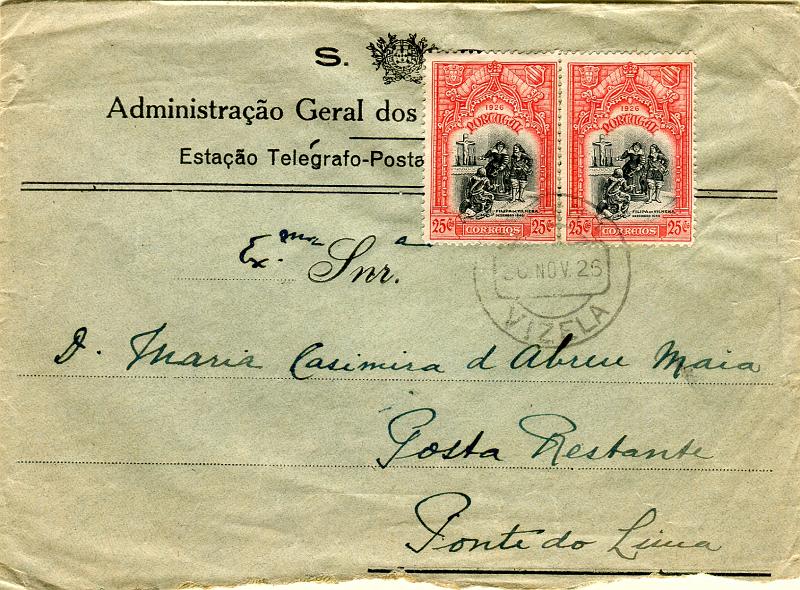 0235.jpg -     Lote:    235            Portugal       Descrição:         1926 &mdash; Independência de Portugal * 1.ª emissão. Sobrescrito circulado de Vizela (30.11.26) para a Posta Restante em Ponte de Lima com quadra de 5c CE364 (verso) + par de 25c369 (frente) perfazendo o porte de $70 correspondente a: $40 pelo primeiro porte e $30 pelo serviço da posta restante. Sobrescrito com defeito no bordo inferior, porém um dos poucos exemplares conhecidos nesta emissão franquiado com a serviço acessório. B e MR.        Carta       Valor Base:     &euro; 100,00     Valor Venda:     &euro; 100,00       