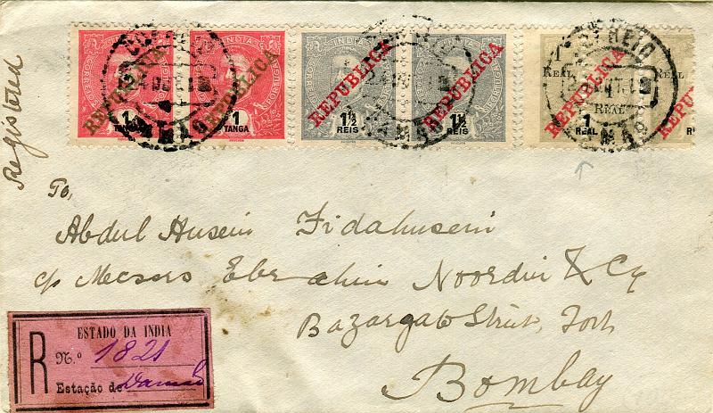 0277.jpg -     Lote:    277            Índia Portuguesa       Descrição:         1911/13 &mdash; D. Carlos I Mouchon com sobrecarga REPUBLICA da Casa da Moeda + idem perfurados a meio. Sobrescrito circulado registado de Damão (24.10.12) para Bombaim (25.10.12) com par de 1 &frac12; reis CE201 + par de 1T rosa CE208 + 3 meios selos de 1 real CE238.        Carta       Valor Base:     &euro; 50,00     Valor Venda:     Retirado     