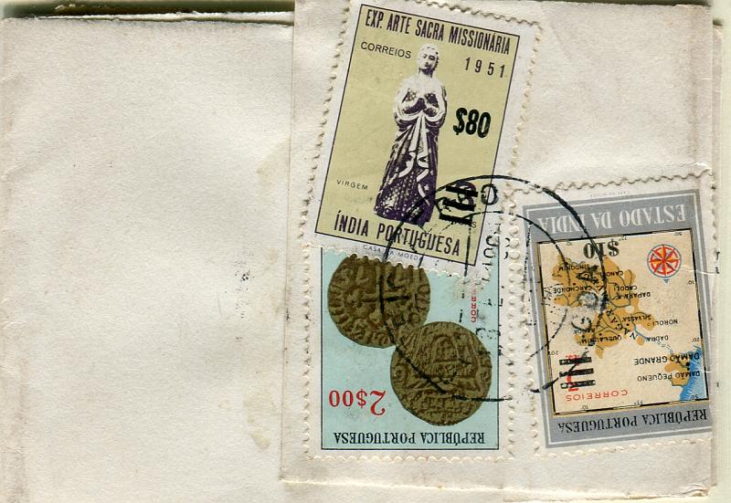 0282.jpg -     Lote:    282            Índia Portuguesa       Descrição:         1959 &mdash; Selos de 1946 a 1958 com sobretaxa + Moedas. Lote de duas cintas circuladas de Goa: uma com selos CE501, 506 e 515; e outra com selos CE483, 501 e 515.        CNT       Valor Base:     &euro; 10,00     Valor Venda:     Retirado     