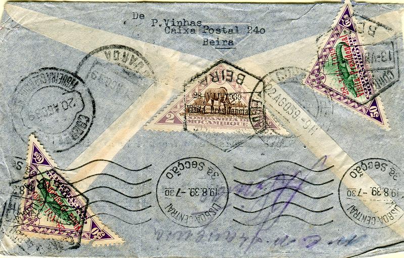 0310.jpg -     Lote:    310            Companhia de Moçambique       Descrição:         1939 &mdash; Motivos locais, com sobrecarga da "Visita Presidencial". Sobrescrito circulado por via aérea da Beira (13.08.39) para Figueira de Castelo Rodrigo (20.08.39) com trânsito por Lisboa (19.08.39) e reexpedido para Figueira da Foz (22.08.39) com dois selos de 50c e um selo de 2$00 CE194 e 197.        Carta       Valor Base:     &euro; 40,00     Valor Venda:     &euro; 42,00       