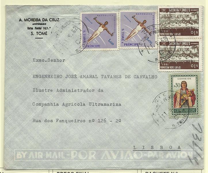 0336.jpg -     Lote:    336            S. Tomé e Príncipe       Descrição:         1952/62 &mdash; Navegadores + Modalidades desportivas + Exposição Arte Sacra. Sobrescrito circulado de S. Tomé (11.09.62) para Lisboa com selos CE354, 359 e 371.        Carta       Valor Base:     &euro; 10,00     Valor Venda:     Retirado     