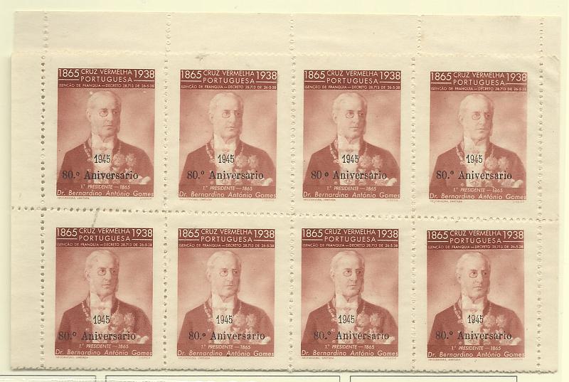 0627.jpg -     Lote:    627            Vinhetas       Descrição:         Vinhetas. 1945 &mdash; 80.º Aniversário da Cruz Vermelha Portuguesa. Presidente Bernardino Gomes. Bloco com 16 selos. R.        *       Valor Base:     &euro; 20,00     Valor Venda:     &euro; 28,00       