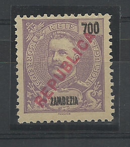 0883.jpg -     Lote:    883            Zambézia       Descrição:         1917 &mdash; D. Carlos I Mouchon, com sobrecarga REPUBLICA local. CE102, 700 reis com dupla impressão da legenda e taxa.        **       Valor Base:     &euro; 10,00     Valor Venda:     &euro; 20,00       